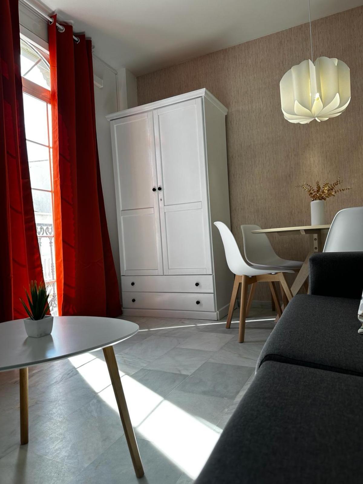 Apartamentos Don Diego La Carihuela Торремолинос Экстерьер фото