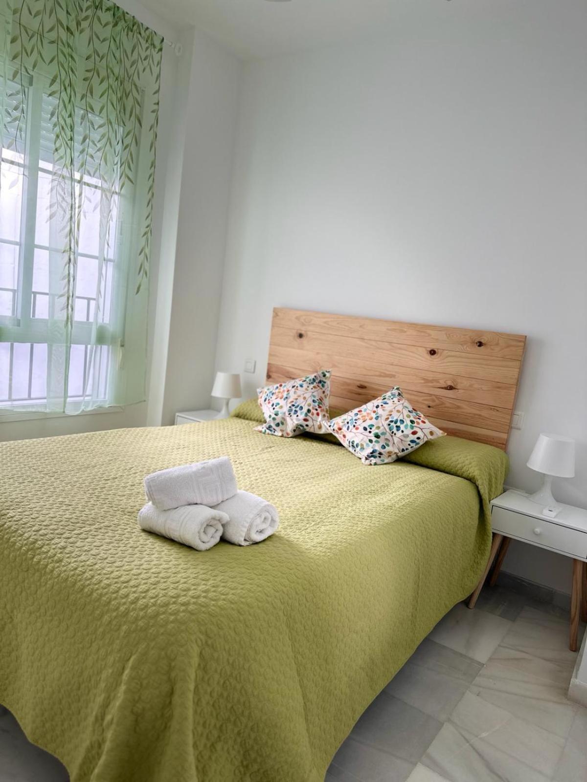 Apartamentos Don Diego La Carihuela Торремолинос Экстерьер фото